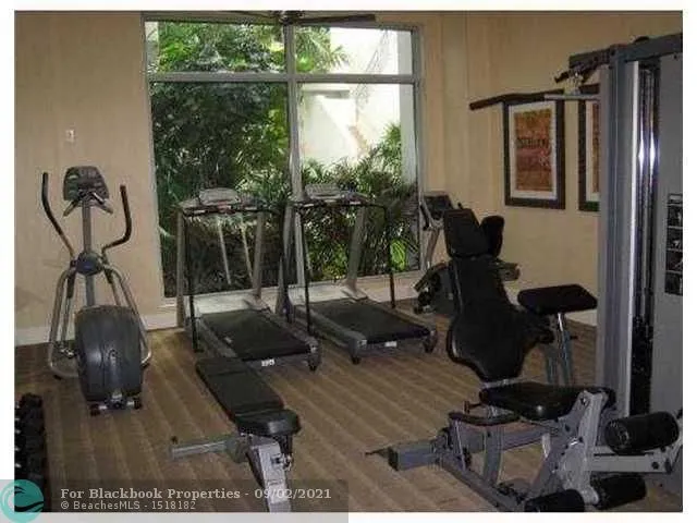 Radius #1017 image #14