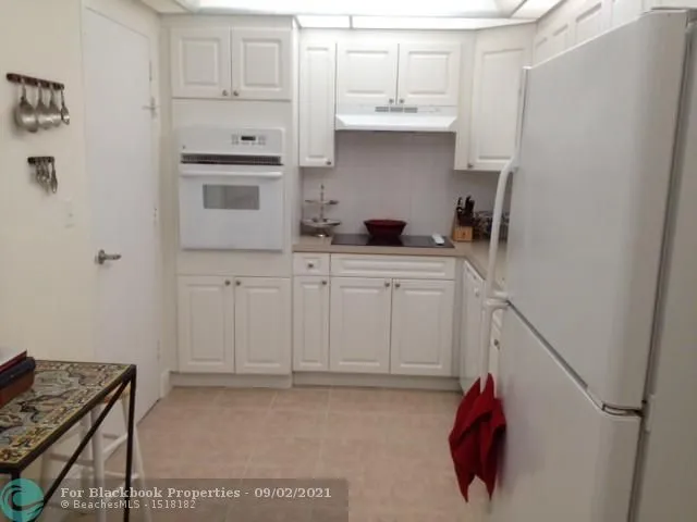 The Tides On Hollywood Beach #11G image #10