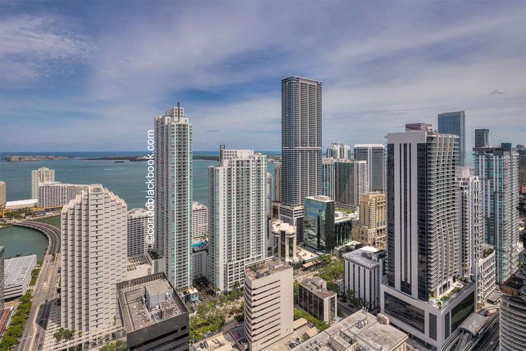 SLS Lux Brickell image #65