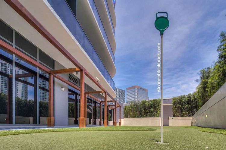 SLS Lux Brickell image #41