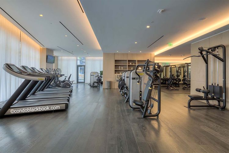 SLS Lux Brickell image #44