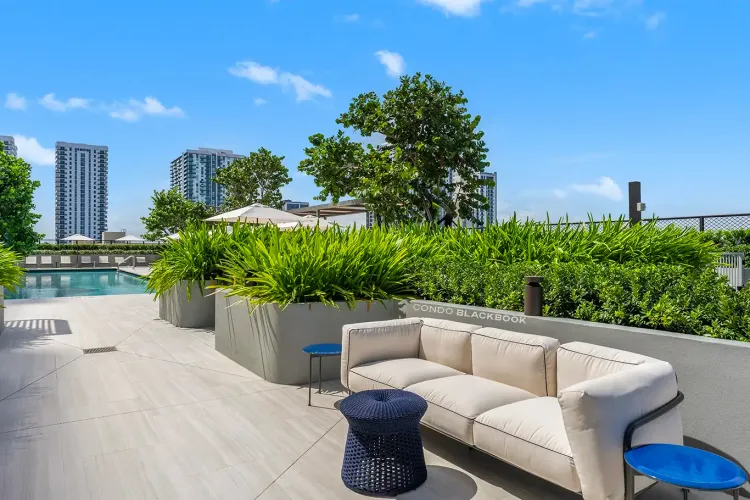 Casa Bella Residences by B&B Italia image #7