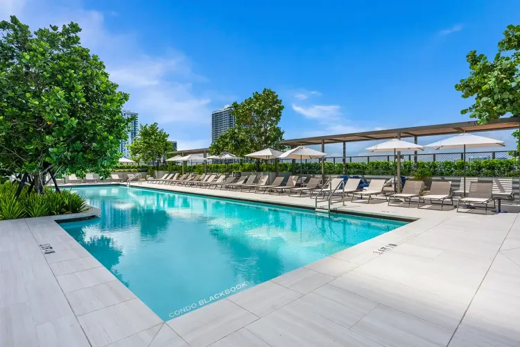 Casa Bella Residences by B&B Italia image #9