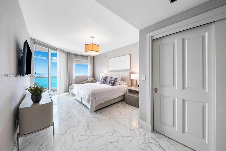 Acqualina #2602 image #36