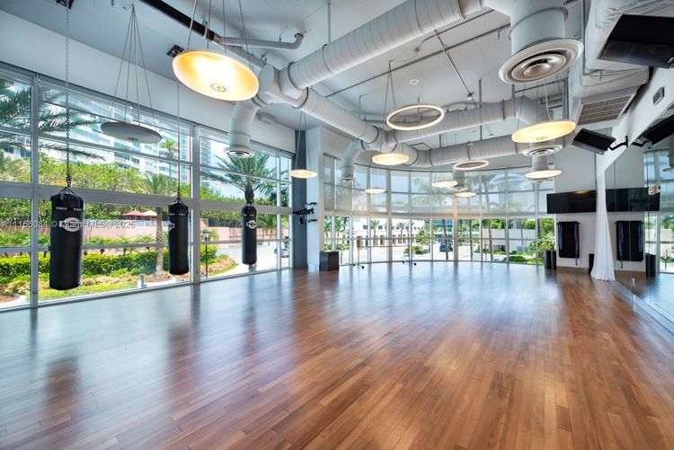 Continuum I South #908 image #23