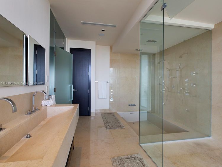 Apogee #1204 image #19