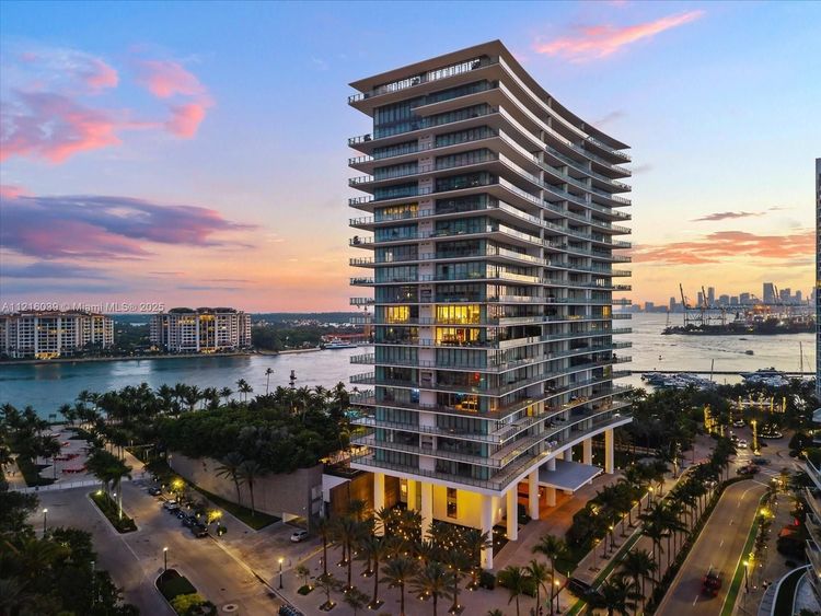 Apogee #1204 image #38