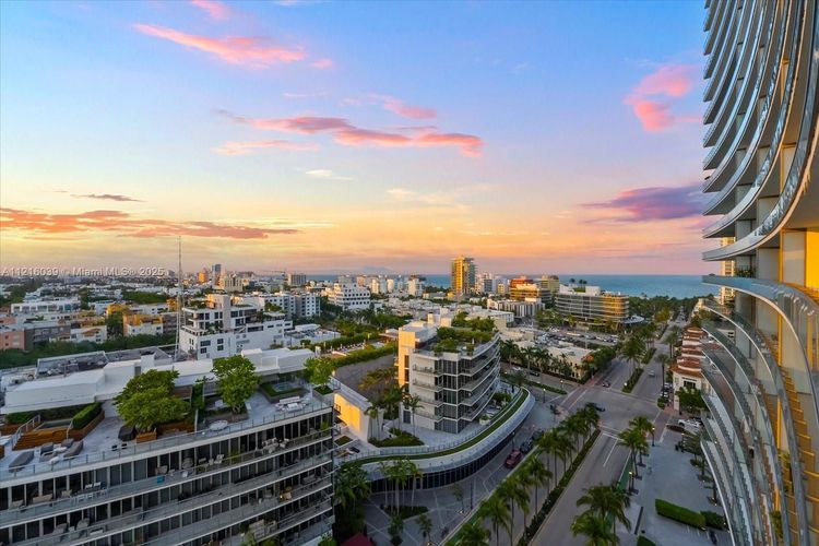 Apogee #1204 image #42