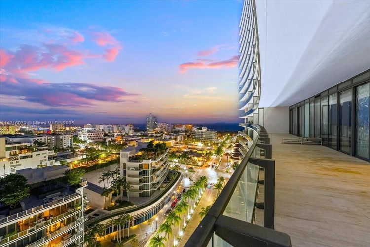 Apogee #1204 image #46