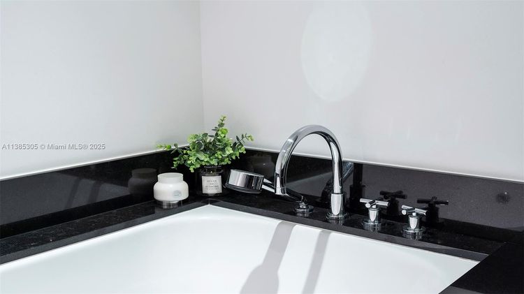 Setai #3903 image #44