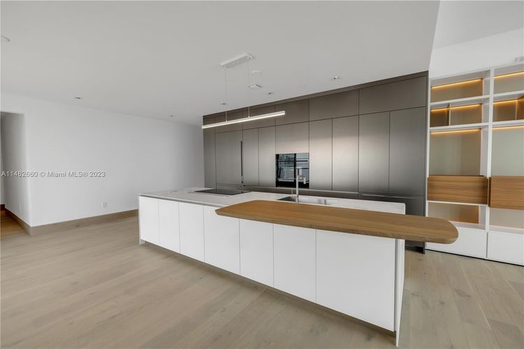 Echo Brickell #4403 image #11