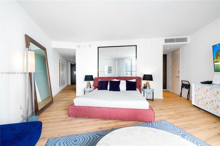 W South Beach #1226 image #12