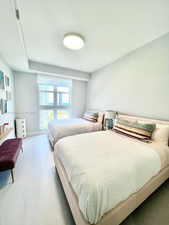 Turnberry Village #PH20 image #17