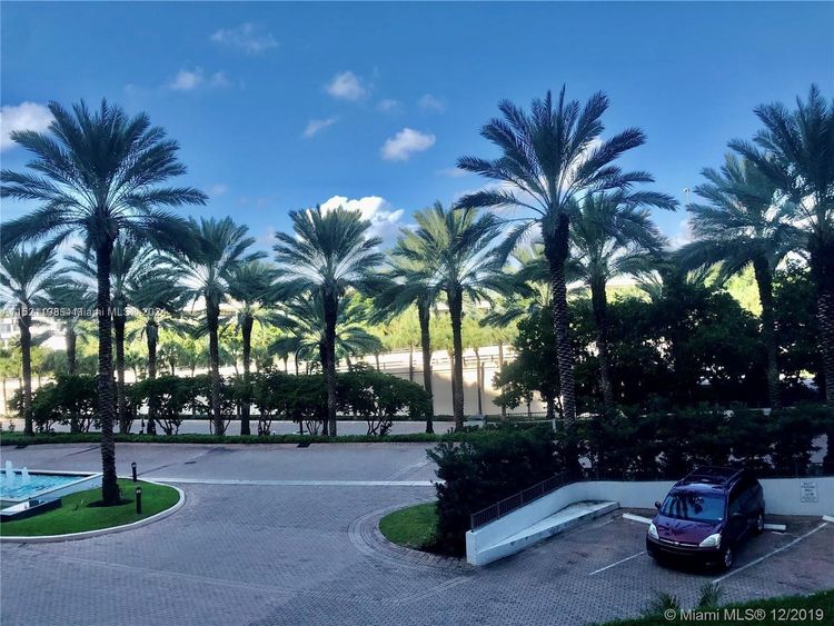 Harbour House #230 image #7