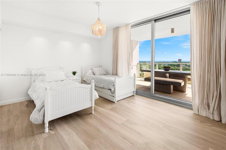 Riva Fort Lauderdale #1204 image #37