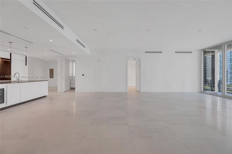 Aston Martin Residences #703 image #14