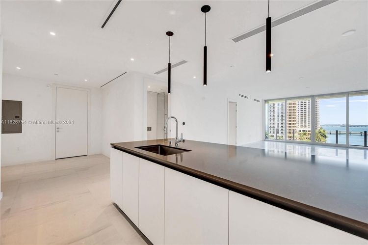 Aston Martin Residences #703 image #22