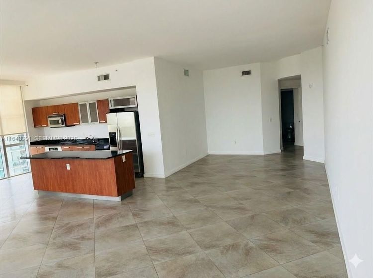 Atrium #1-1001 image #9