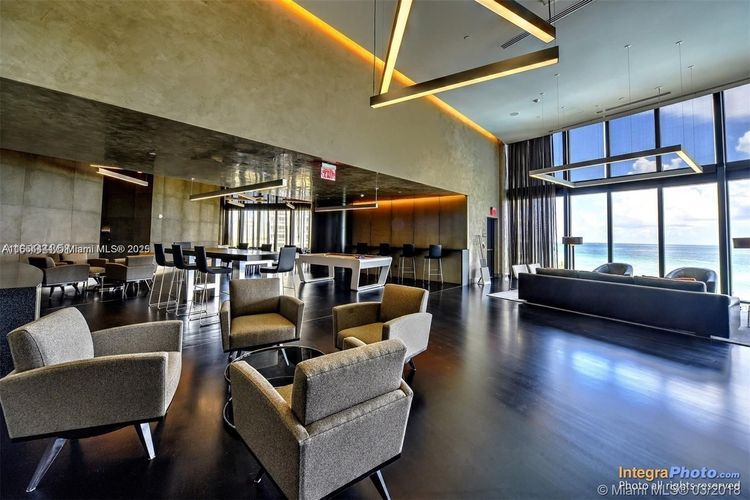 Porsche Design Tower #5001 image #27