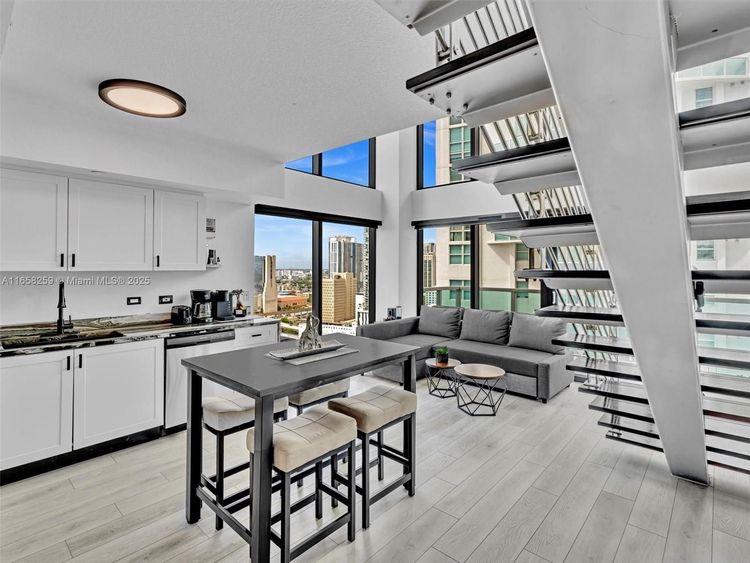 Brickell on the River South #1717 image #18