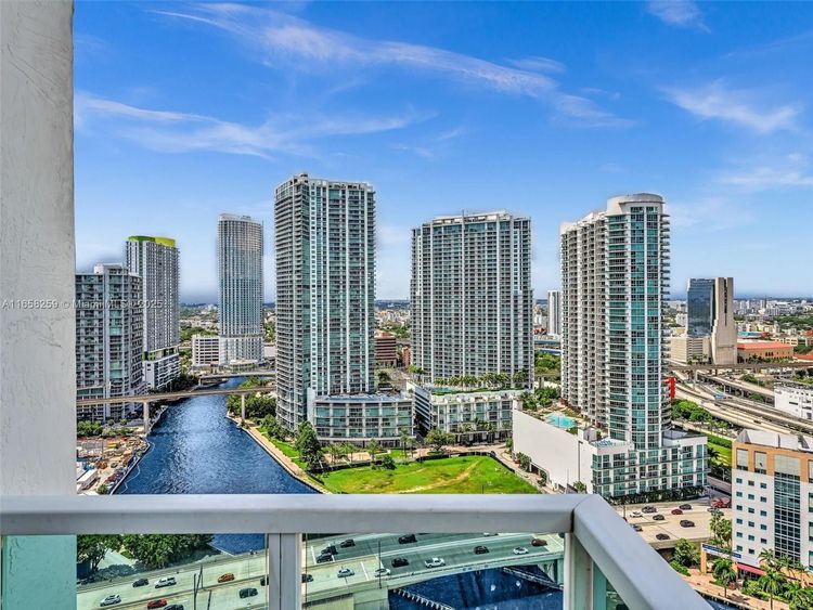 Brickell on the River South #1717 image #29