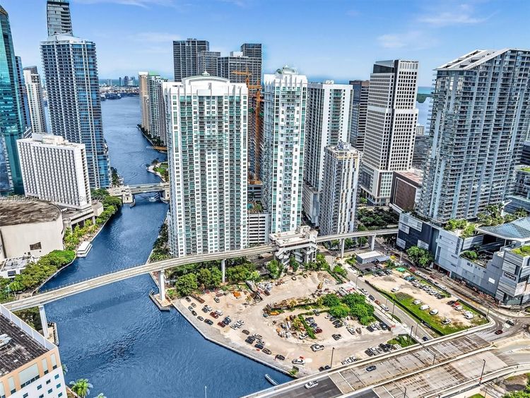 Brickell on the River South #1717 image #46