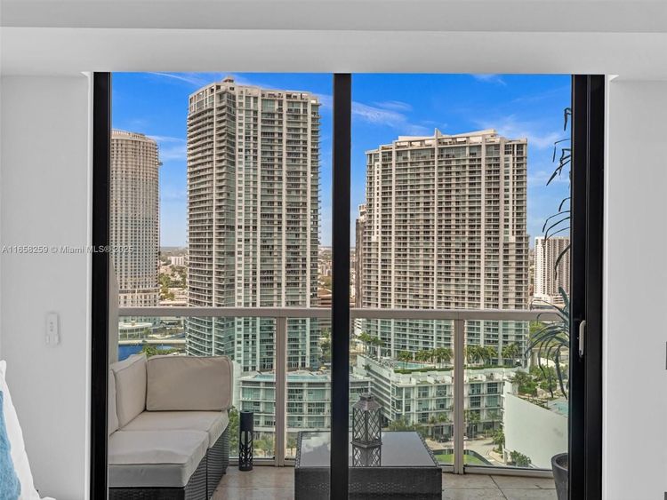 Brickell on the River South #1717 image #9