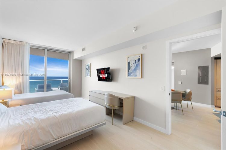 Hyde Resorts & Residences #3108 image #23