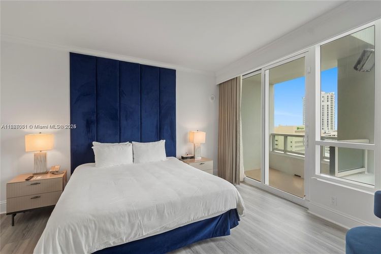 Fontainebleau II Tresor #1214 image #23