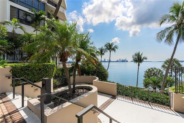 Brickell Key I #A1812 image #13