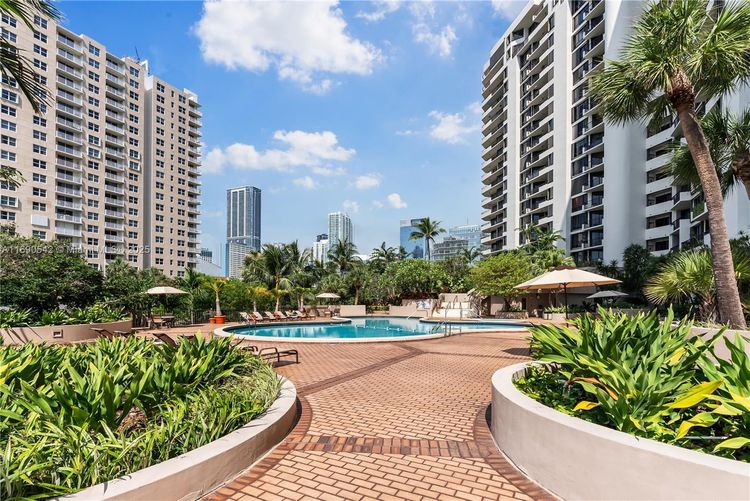 Brickell Key I #A1812 image #14