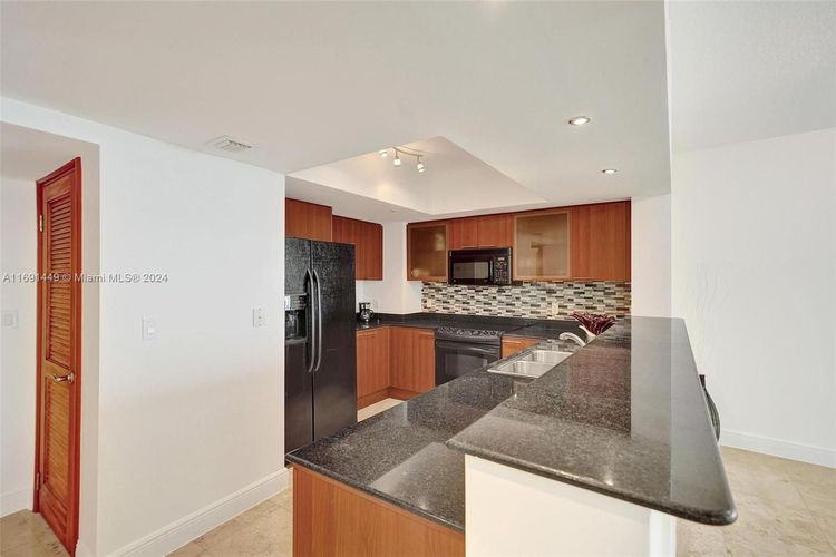 La Perla #3310 image #20