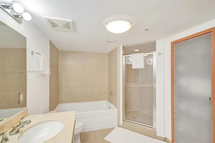 La Perla #3310 image #54