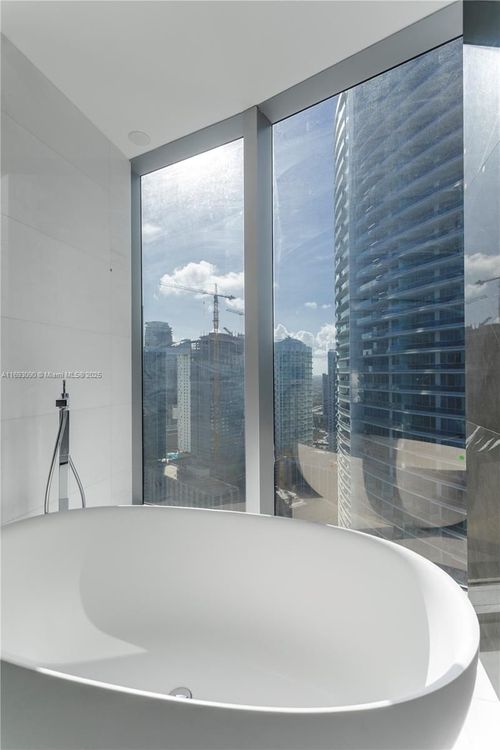 Aston Martin Residences #3307 image #21