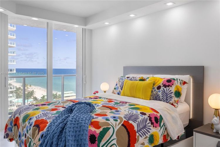 Oceania II #1126 image #22