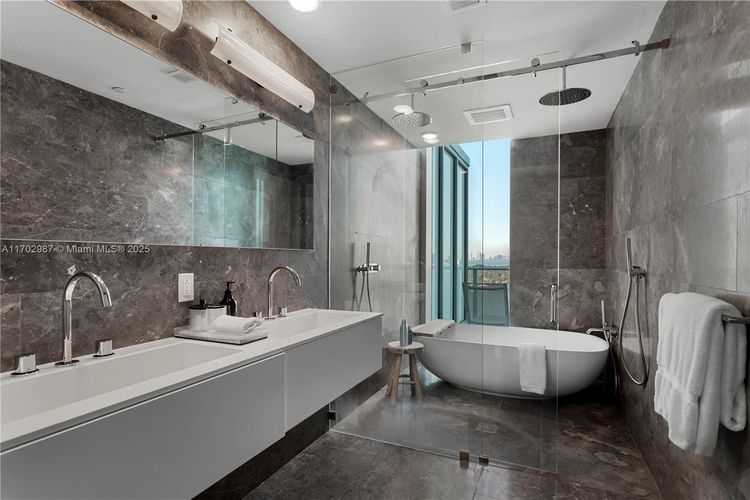 Monaco Yacht Club & Residences #PH2 image #17