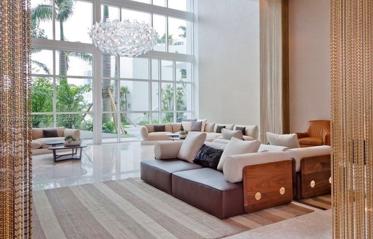 Paramount Bay #1008 image #19