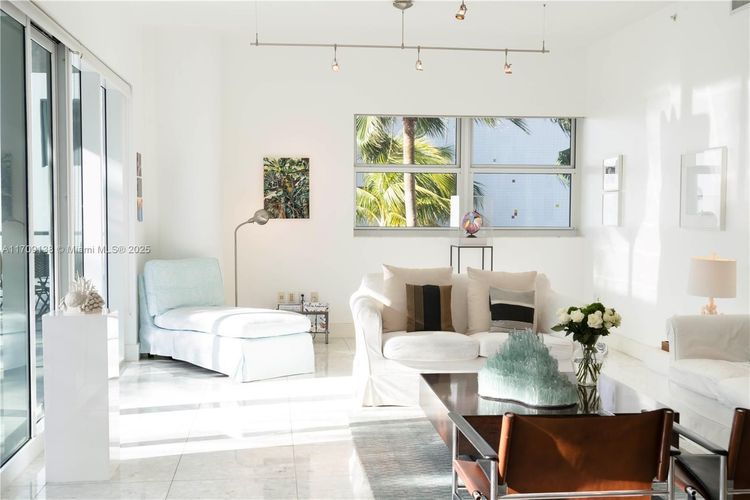 Spear at Aqua #301 image #8