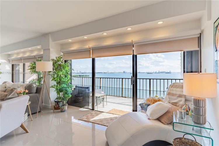 Cricket Club Miami #1105 image #17