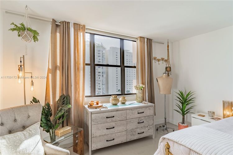 Cricket Club Miami #1105 image #25