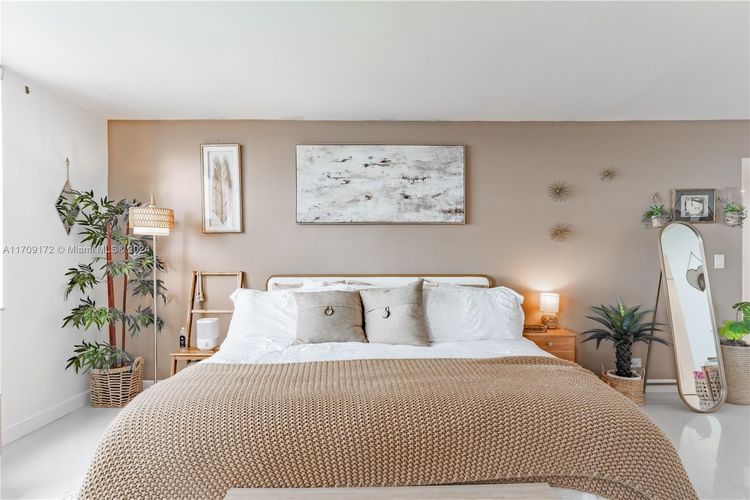 Cricket Club Miami #1105 image #45