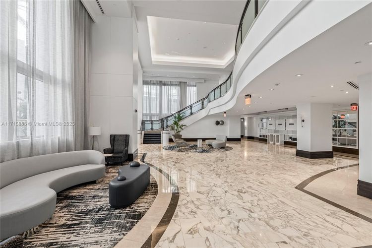 Fontainebleau II Tresor #2104 image #60