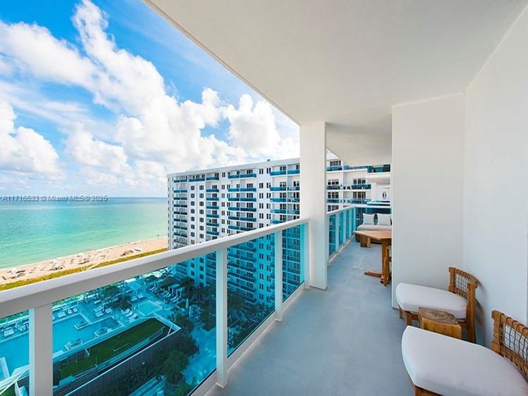 1 Hotel & Homes #1540 image #19