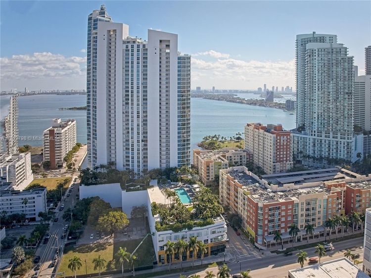Paramount Bay #2302 image #44