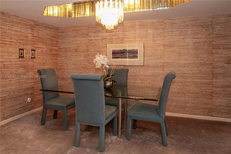 Anchor Bay Club #406 image #6