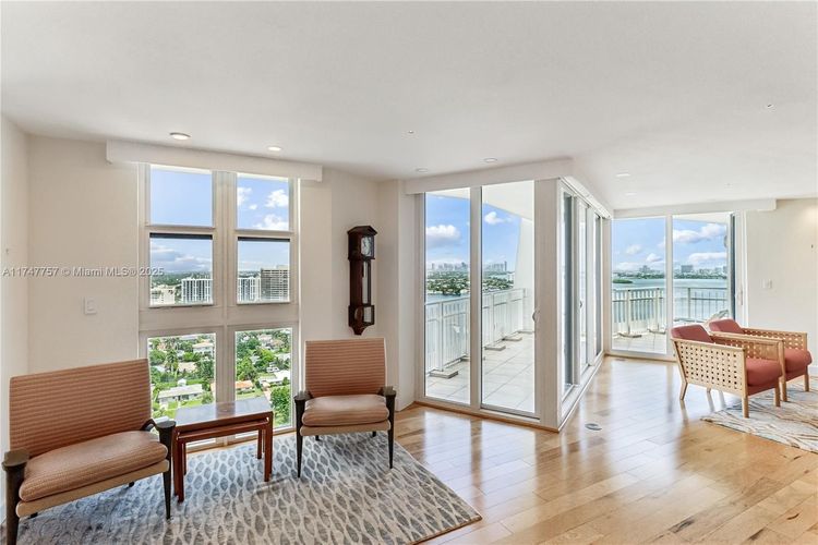 Towers of Quayside Condo #4 #TS3 image #10