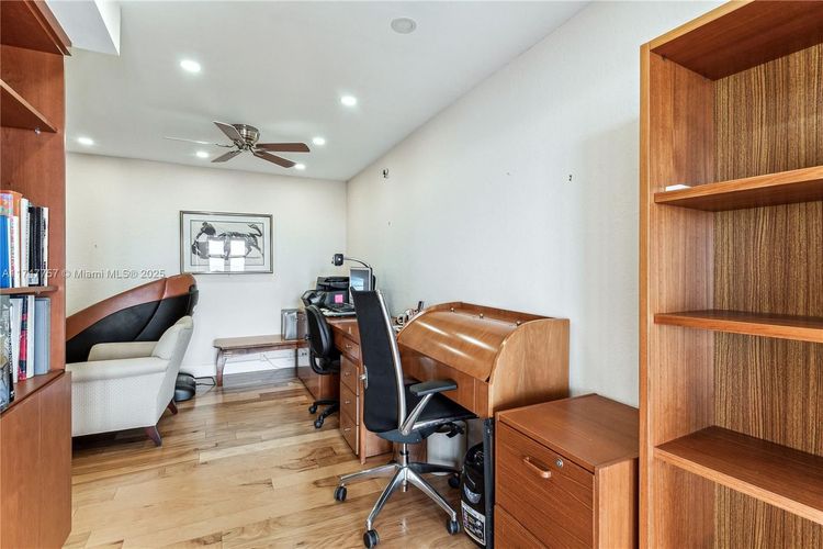 Towers of Quayside Condo #4 #TS3 image #12