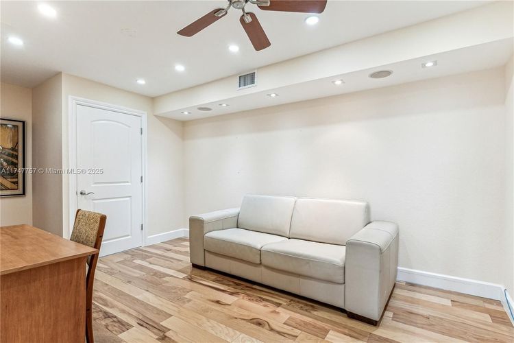 Towers of Quayside Condo #4 #TS3 image #18