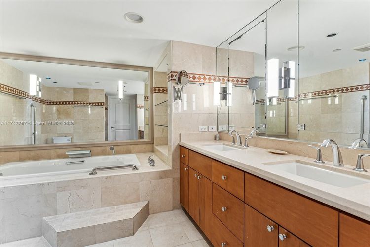 Towers of Quayside Condo #4 #TS3 image #23