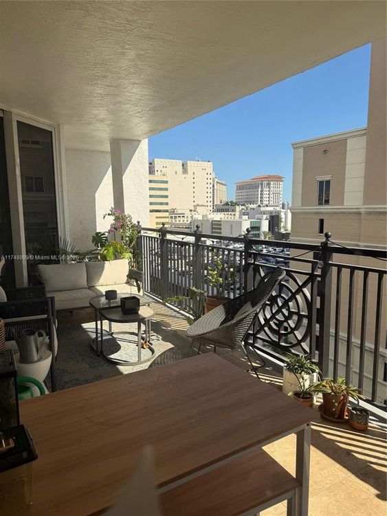 Gables Park Tower #804 image #7